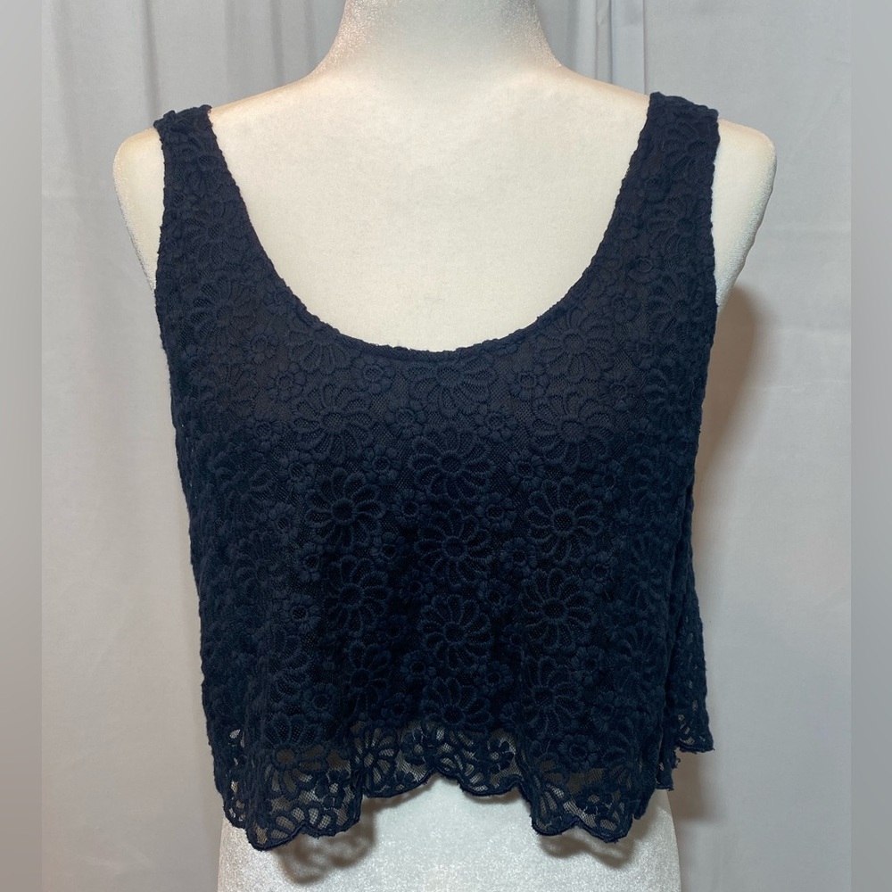 Navy crop top